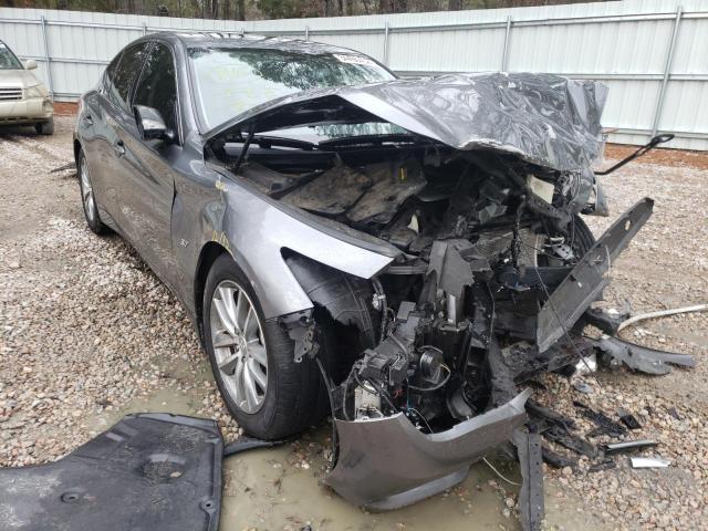 Infiniti Q50 base (2015)