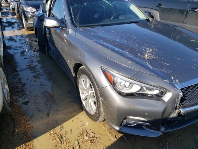 Infiniti Q50 base (2015)