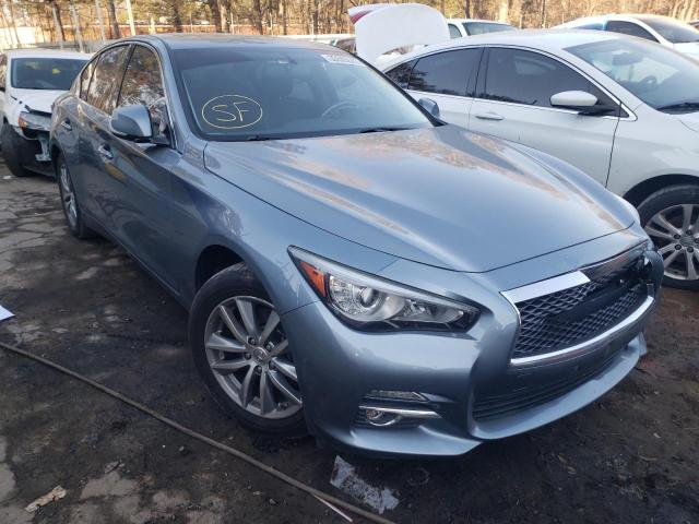 Infiniti Q50 base (2016)