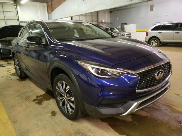 Infiniti Qx30 base (2017)