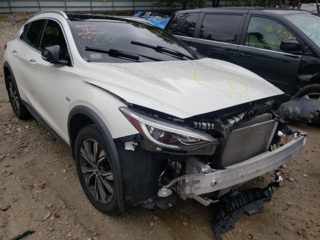 Infiniti Qx30 base (2018)