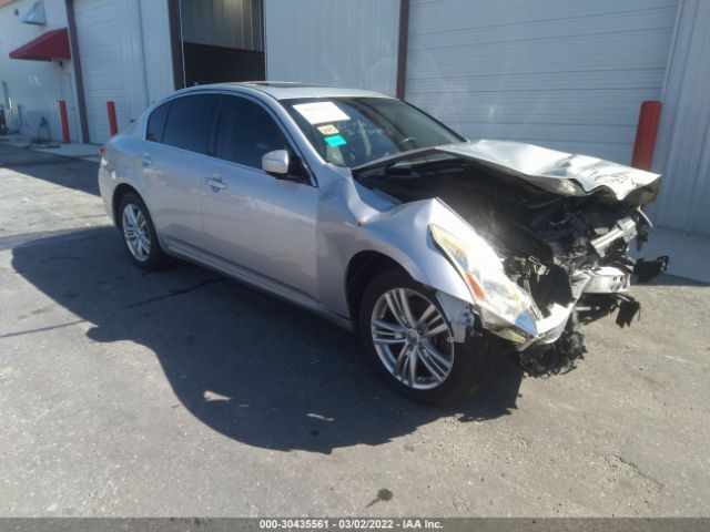Infiniti G37 sedan (2013)