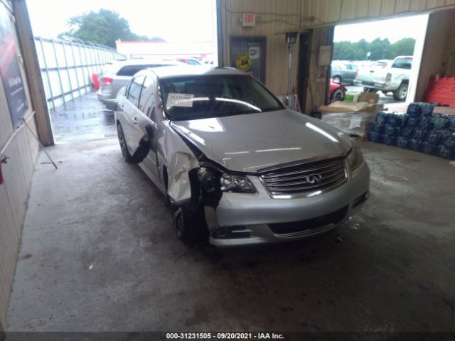 Infiniti M35 (2010)