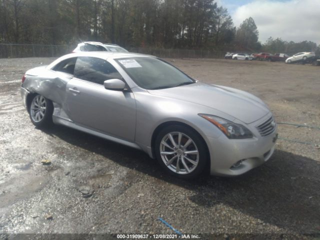 Infiniti G37 convertible (2011)