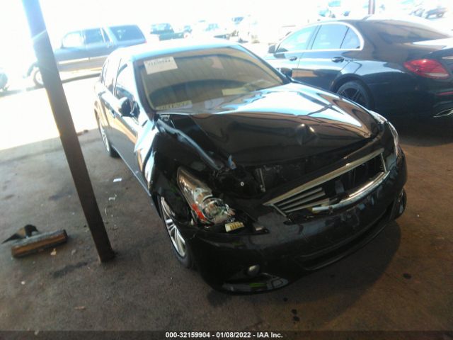 Infiniti G37 sedan (2013)