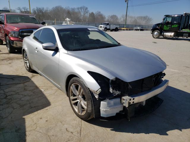 Infiniti G37 base (2008)