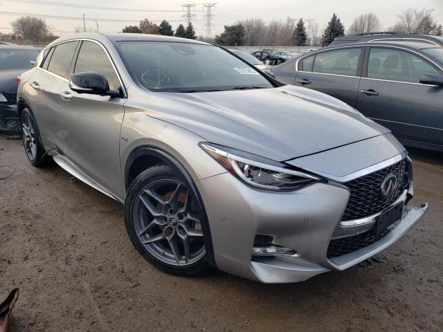 Infiniti Qx30 base (2018)