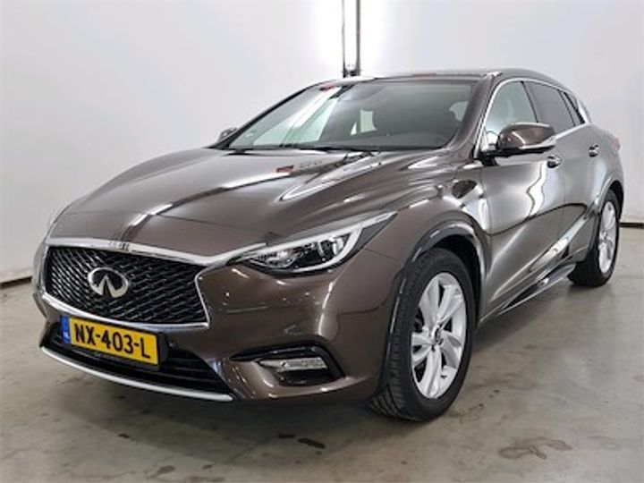 Infiniti Q30 (2017)