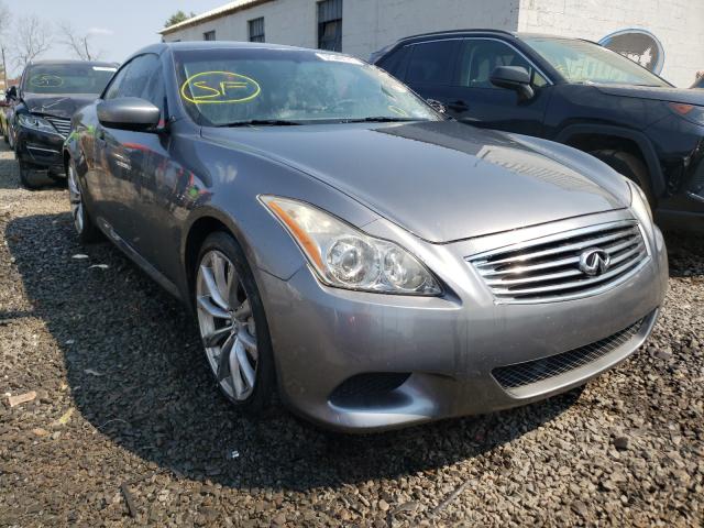 Infiniti G37 base (2010)