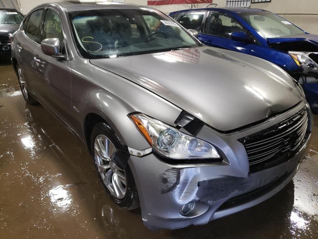 Infiniti M35h (2012)