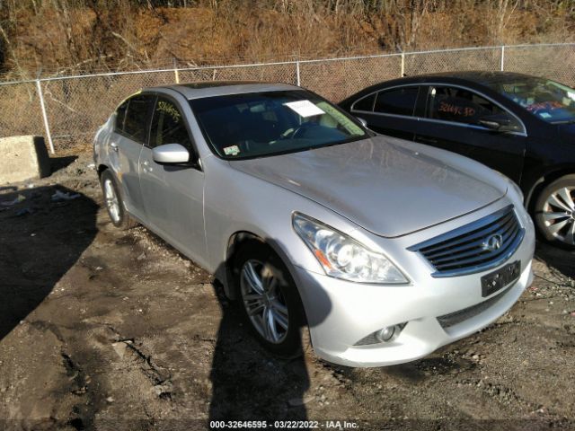 Infiniti G37 sedan (2013)
