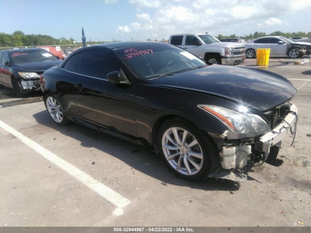 Infiniti G37 convertible (2013)