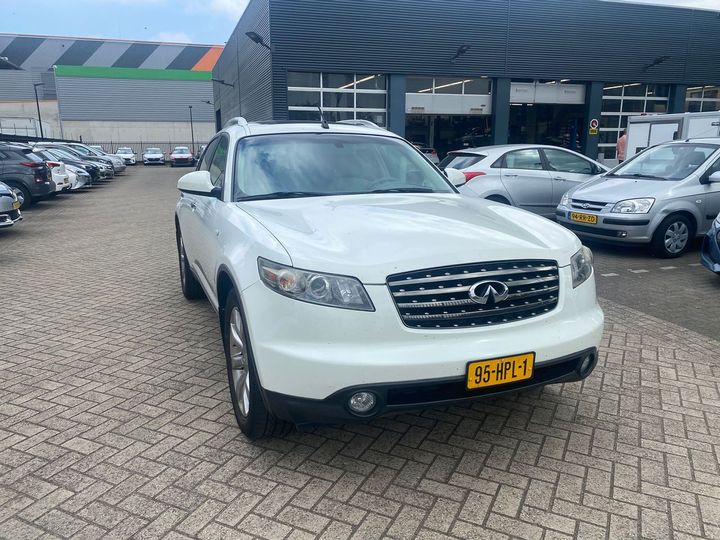 Infiniti Fx (2005)