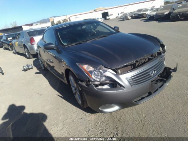Infiniti G37 convertible (2010)