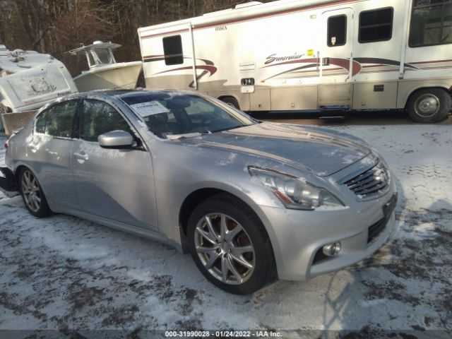 Infiniti G37 sedan (2013)
