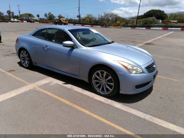 Infiniti G37 convertible (2010)