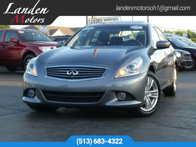 Infiniti G37 sedan (2013)