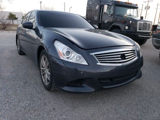 Infiniti G37 sedan (2011)