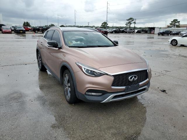 Infiniti Qx30 base (2017)