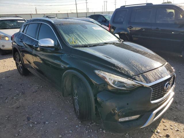 Infiniti Qx30 base (2017)