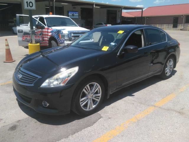 Infiniti G37 sedan (2011)