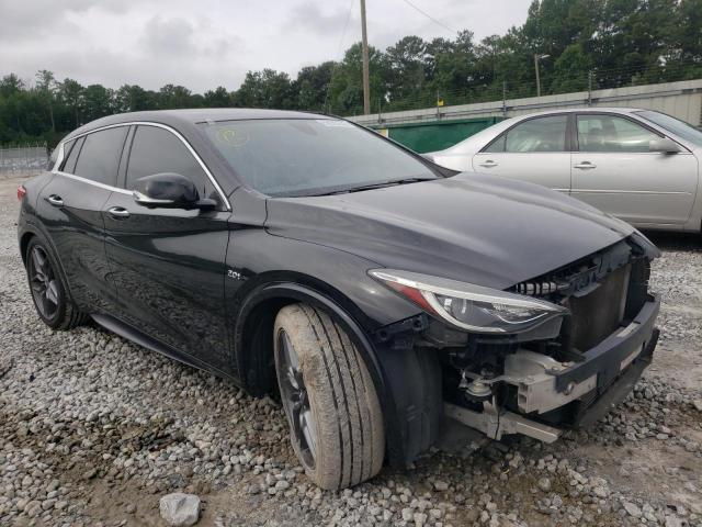 Infiniti Qx30 base (2017)