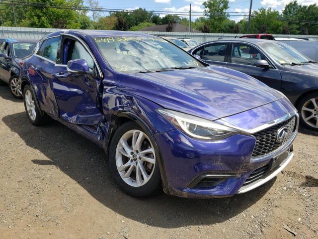 Infiniti Qx30 base (2018)