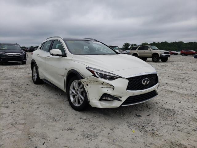 Infiniti Qx30 pure (2019)