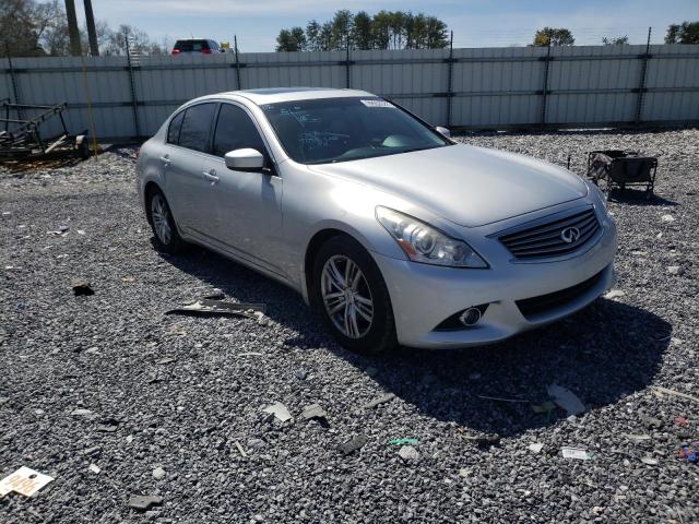 Infiniti G37 base (2013)