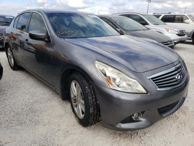 Infiniti G25 base (2012)