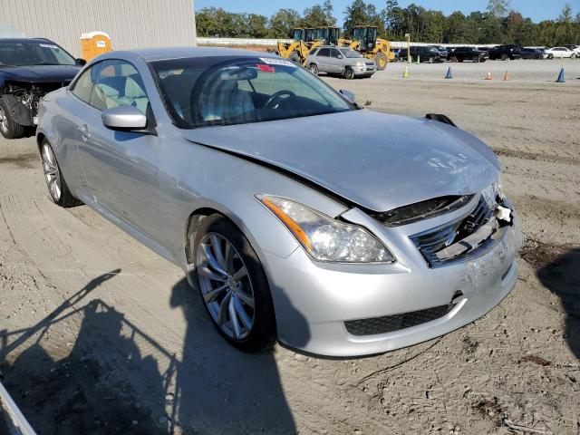 Infiniti G37 base (2010)