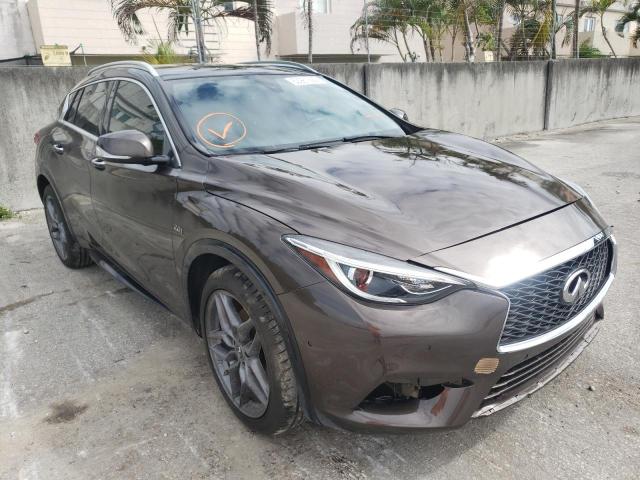Infiniti Qx30 base (2017)