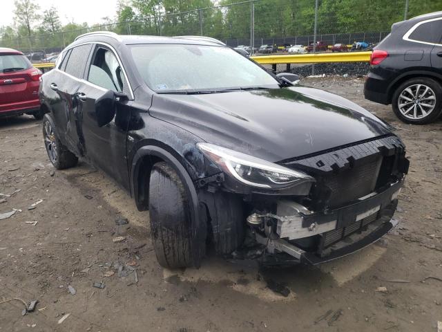 Infiniti Qx30 base (2017)
