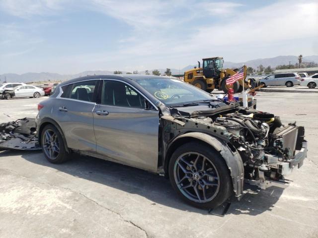 Infiniti Qx30 base (2018)