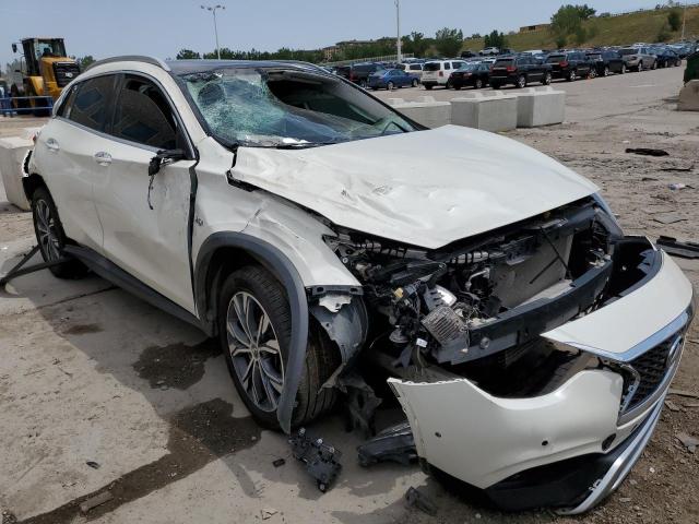 Infiniti Qx30 base (2018)