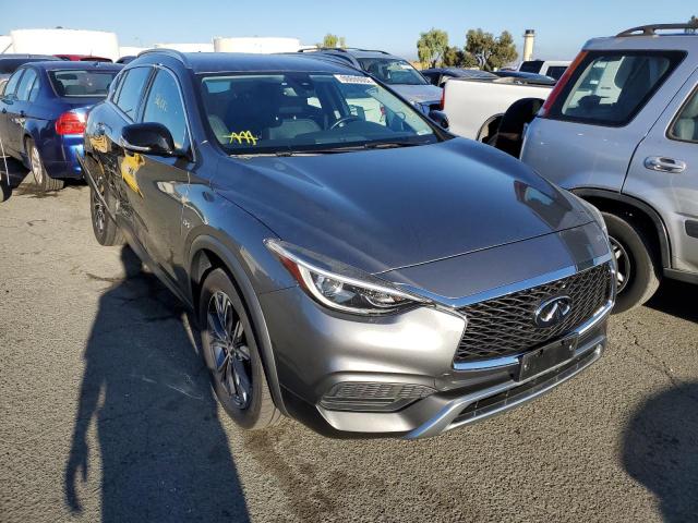 Infiniti Qx30 base (2018)
