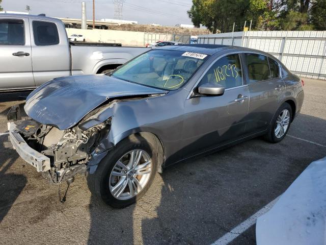 Infiniti G25 base (2012)