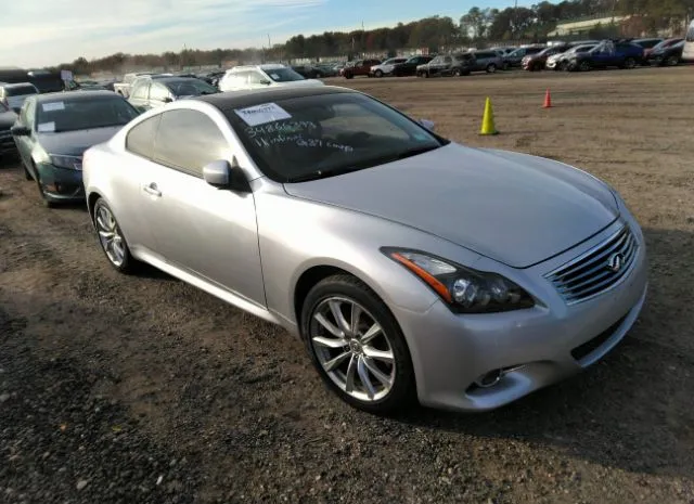 Infiniti G37 coupe (2011)