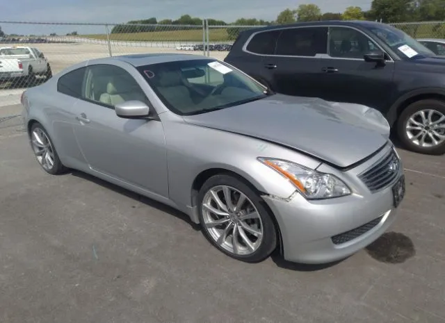 Infiniti G37 coupe (2010)