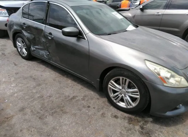 Infiniti G37 sedan (2013)