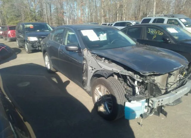 Infiniti G37 sedan (2013)