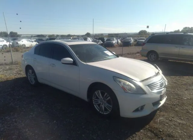 Infiniti G37 sedan (2013)