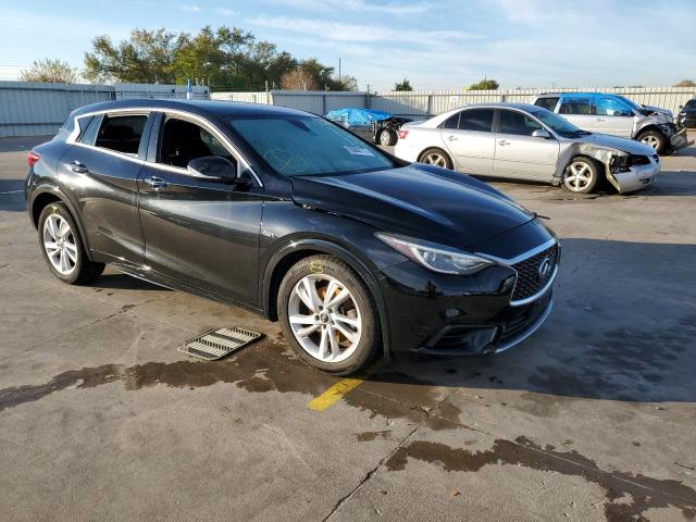 Infiniti Qx30 base (2017)