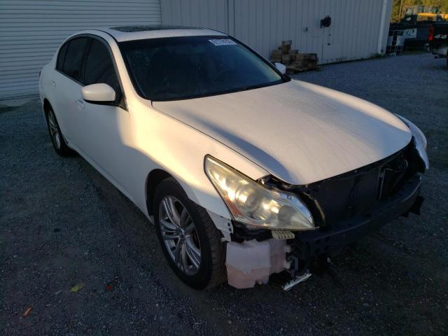 Infiniti G25 base (2011)