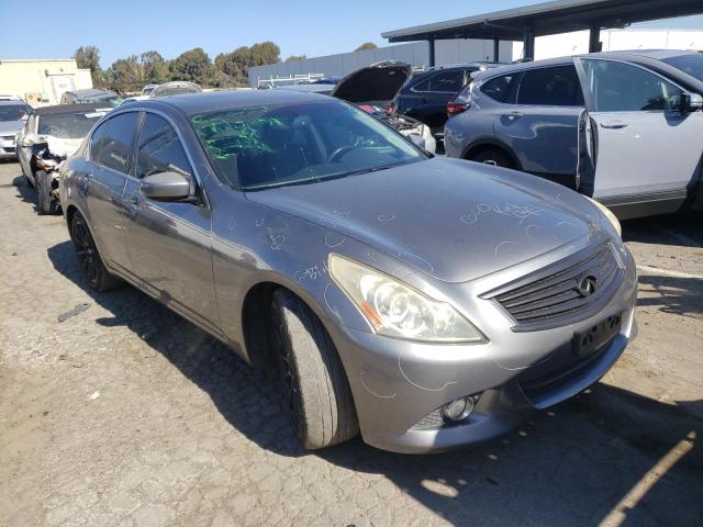 Infiniti G25 base (2011)