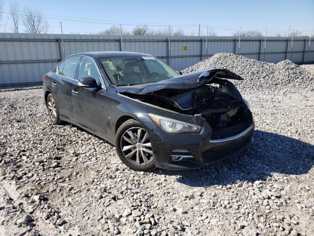 Infiniti Q50 base (2015)