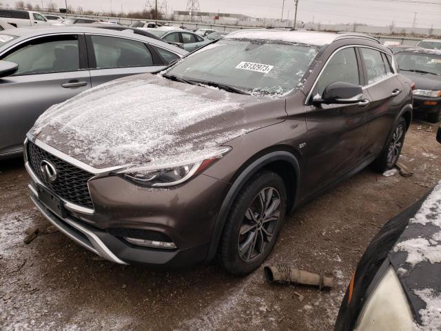Infiniti Qx30 base (2017)