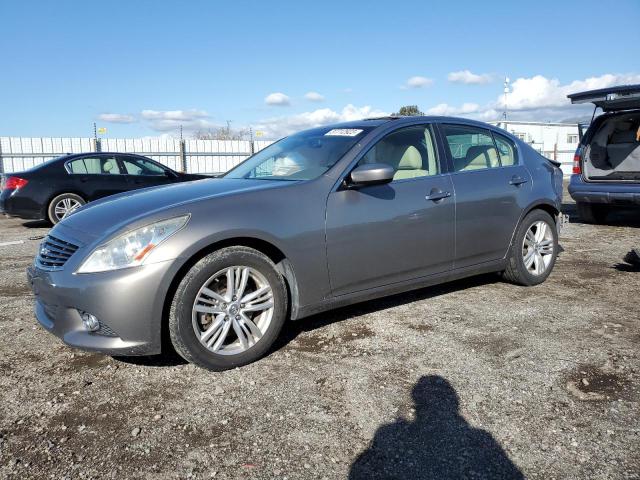 Infiniti G37 base (2013)
