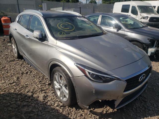 Infiniti Qx30 base (2017)