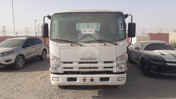 Isuzu Npr (2017)